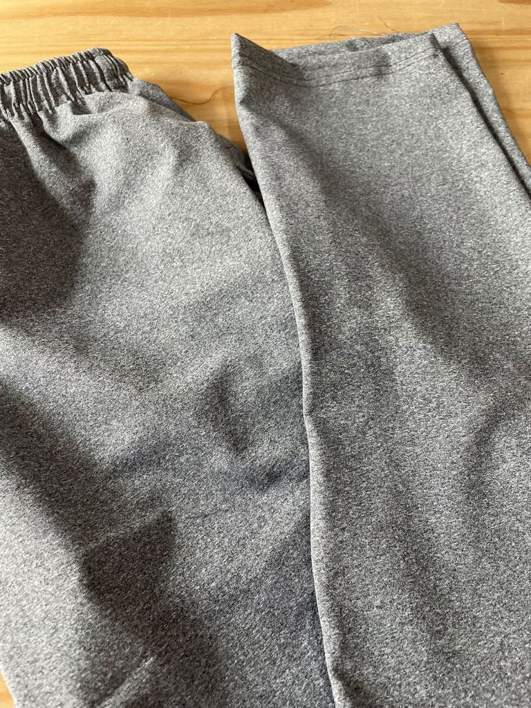 Pantalon deportivo LYCRA con cierre semi recto T1 a T6 talle real